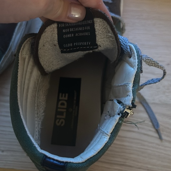 Mens golden goose high tops
Measure 11 3/4" at bottom - Picture 5 of 5